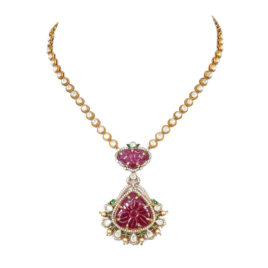 Pink Teardrop Pendant Necklace: fine necklace with a pink teardrop pendant and clear-stone detailing